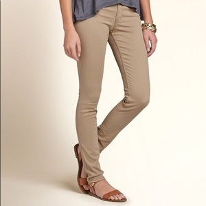 Tan Khaki Hollister Skinny Jeans